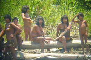 tribu-peru-amazonas