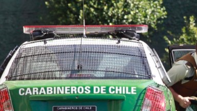 Carabineros distrae a la prensa para poder sacar a Rafael Garay desde su domicilio